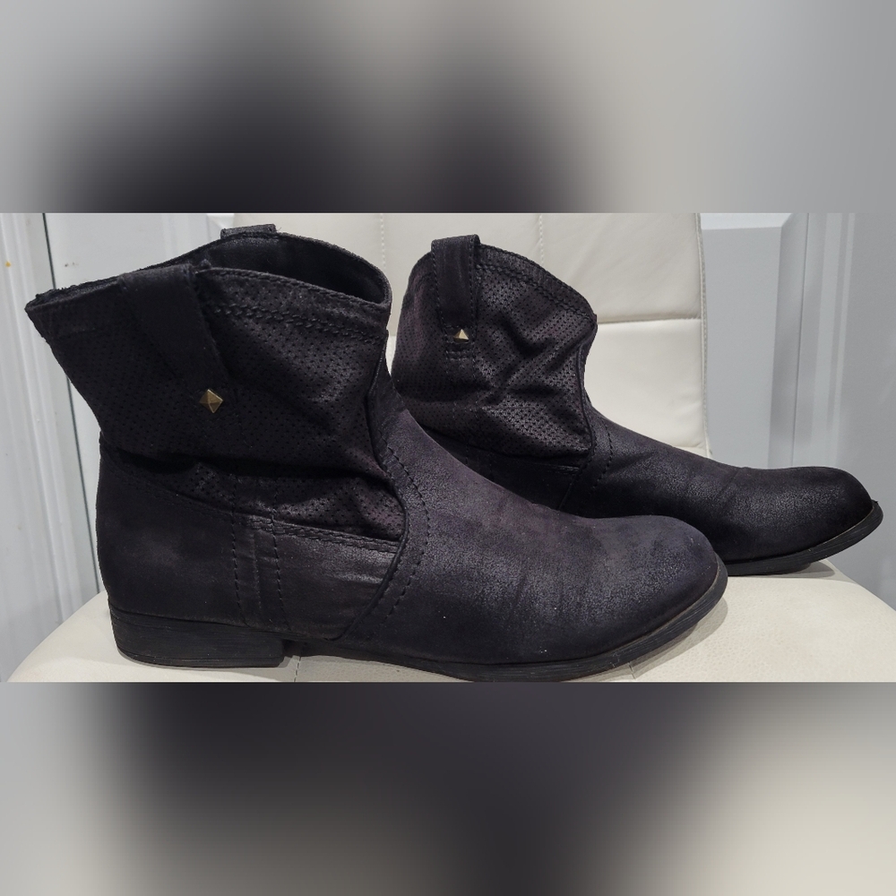 JustFab Black Ankle Boots